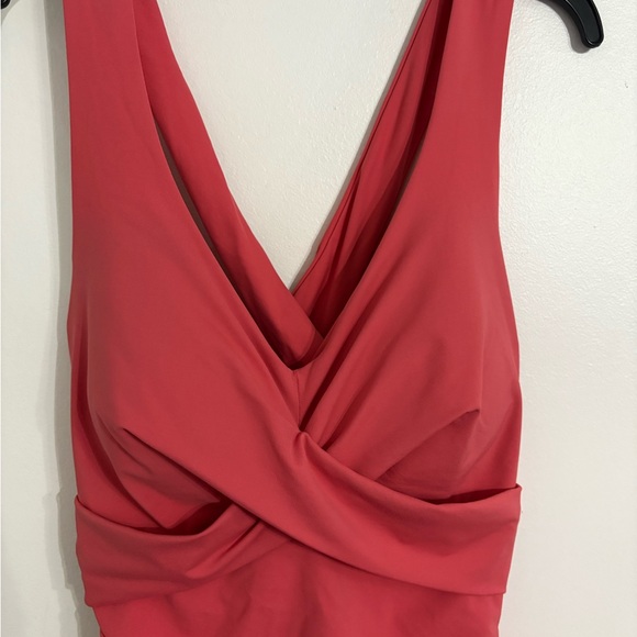 CALIA Women's Sculpt Wrapped One Piece Swimsuit with tummy control Size 12 - Picture 7 of 8